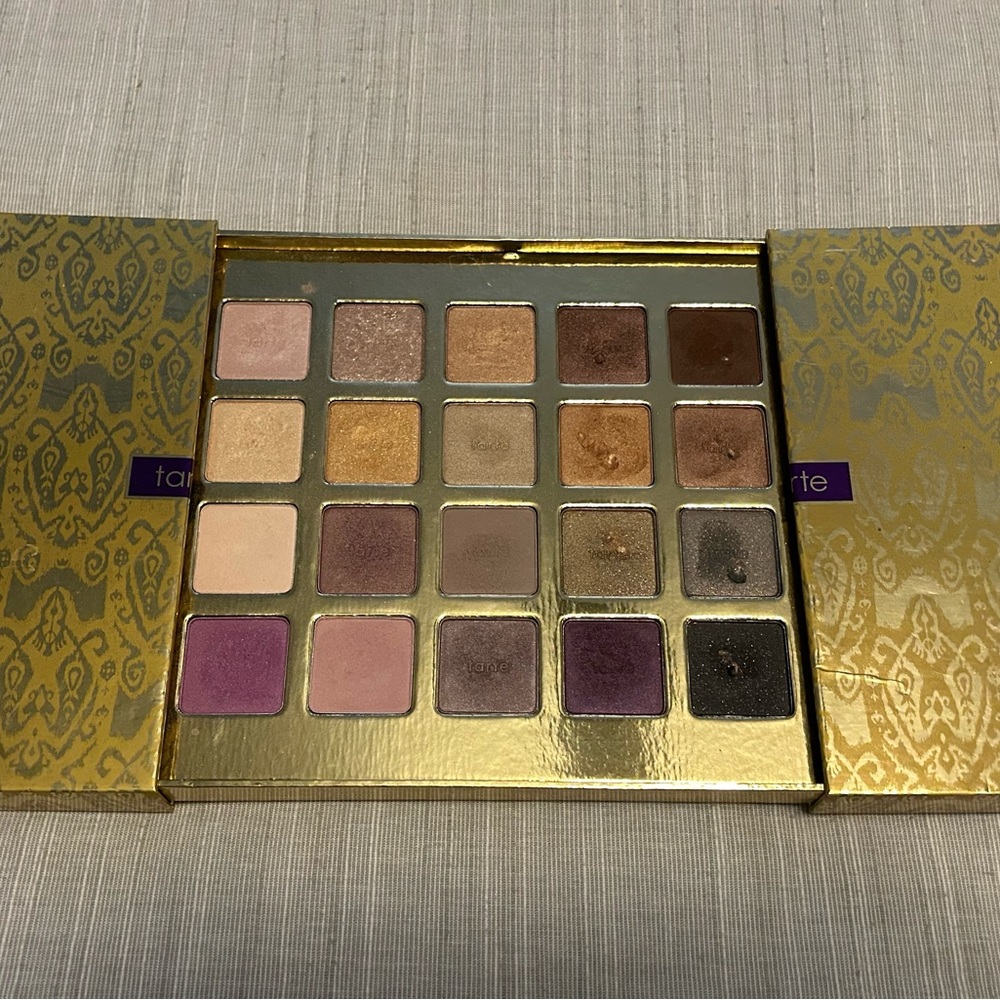 Tarte Eyeshadow palette